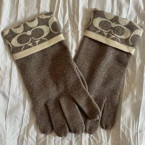 Coach Silver Gloves